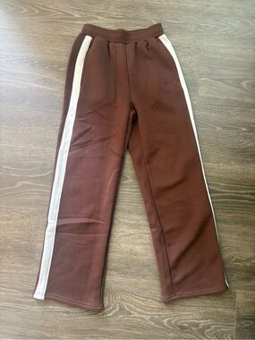 Wilo the Label Brushed Fleece Contrast Wide Leg Jogger - Chocolate/White Small